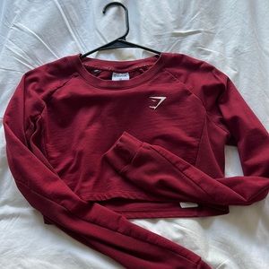Gymshark cropped sweater - red